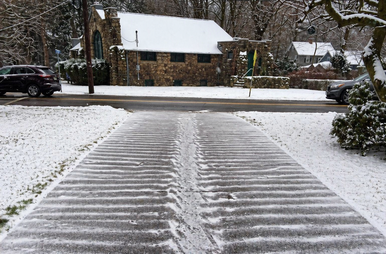 snow shoveling img 2